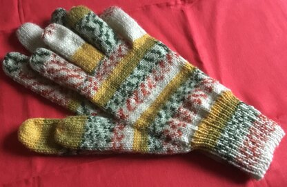 Gloves to match my Reyna shawl