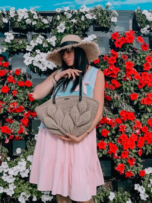 Bag with chunky yarn pattern by Anna Kuznietsova