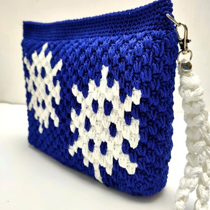 Snowflake Pouch with Wristlet