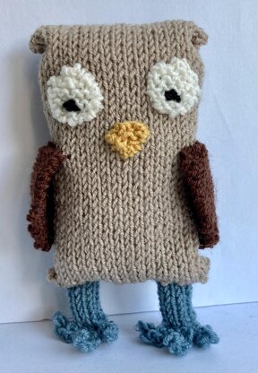 The Owl knitted soft toy