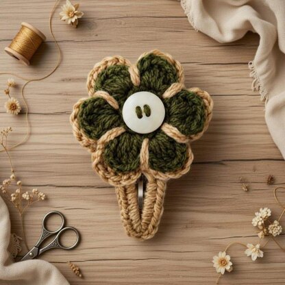 Crochet Beige Flower Hair Clip Pdf + Video Tutorials.