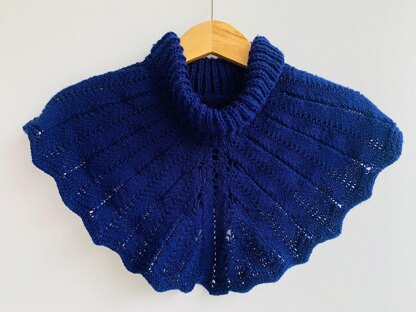 Queenara Cowl