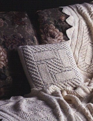 Trellis Squares Pillow in Patons Decor