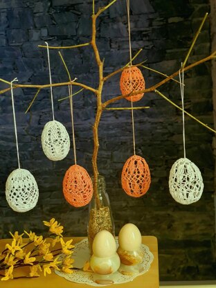 Lace Easter eggs