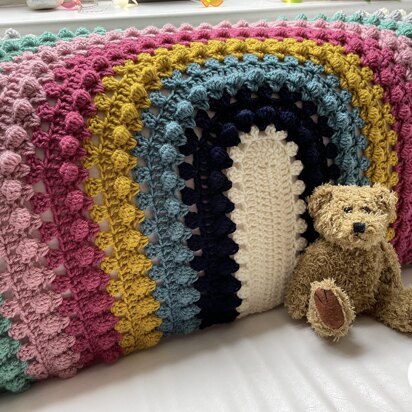 Granny Bobblina Rainbow Blanket pattern by Melu Crochet