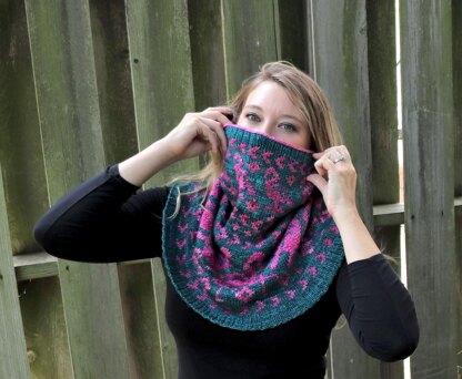 March of the Flamingos Cowl