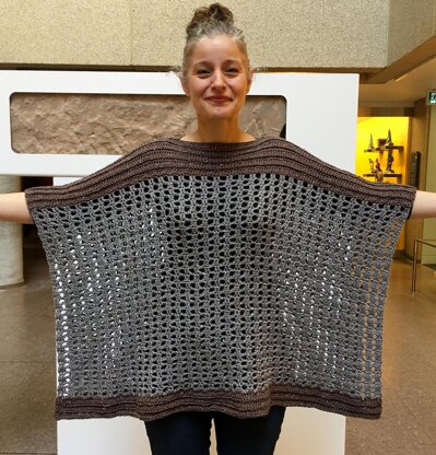 Nube Parcialmente suelo Crochet Poncho Pattern: Easy-Peasy Two Rectangle Poncho Crochet pattern by  KnotYourselfOut | LoveCrafts