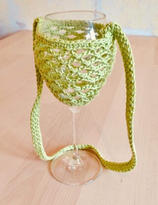 Wine lanyard