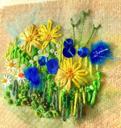 Rowandean Daisy Meadow Cards Kit Embroidery Kit