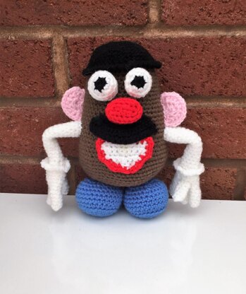 Toy Story's Mr and Mrs Potato Head Crochet Pattern