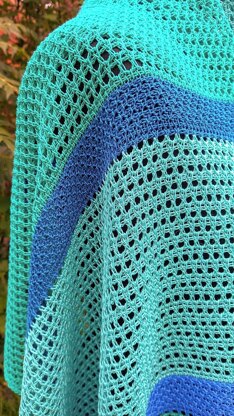Emerald Drift Shawl