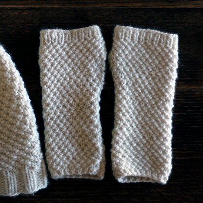 Fingerless Gloves : Love