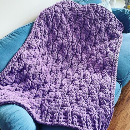 Chunky Cable Twist Blanket