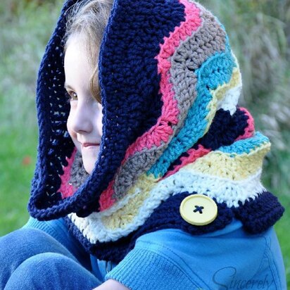 Chevron Hooded Cowl