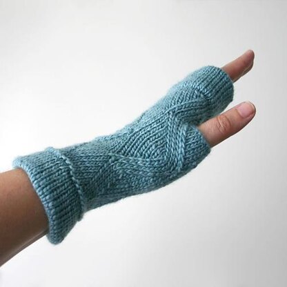 Cuffed ZigZag Fingerless Mitts