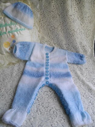 28. Unisex Babygrow/Romper/Onesie