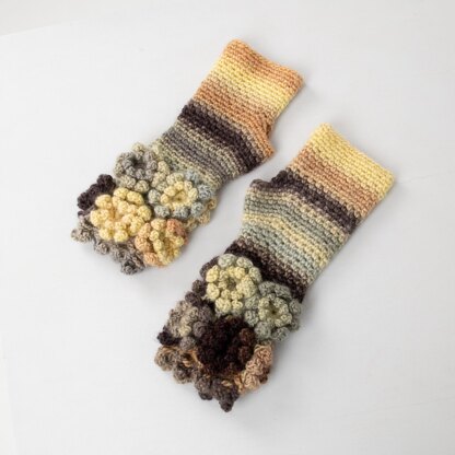 Last flower mittens