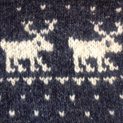 Yankee Knitter Designs 1 Child's Sheep & Reindeer Sweaters