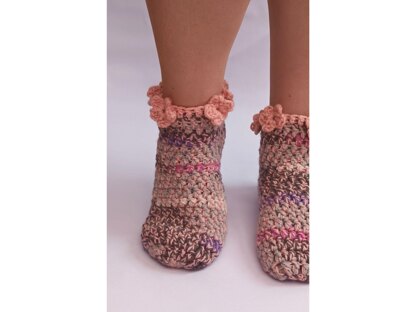 Cute Cuffs Crochet Socks flowers