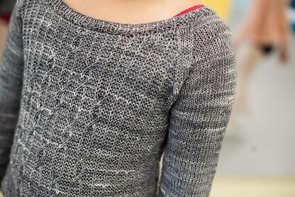 Graceful Pullover