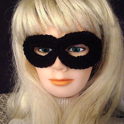 EASIEST CROCHET SUPERHERO MASK