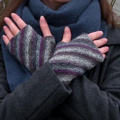 On the Bias fingerless mitts