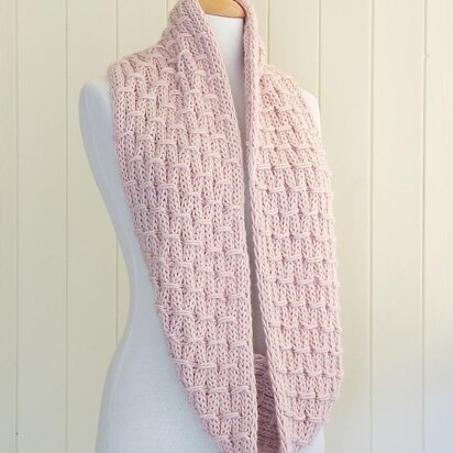 Strawberry Hill Cowl