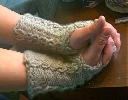 Tera Cable Fingerless Gloves Revisited