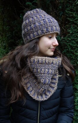 Tradescantia Hat and Cowl