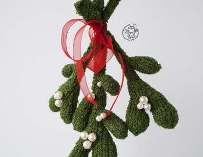 Christmas Mistletoe Ornament