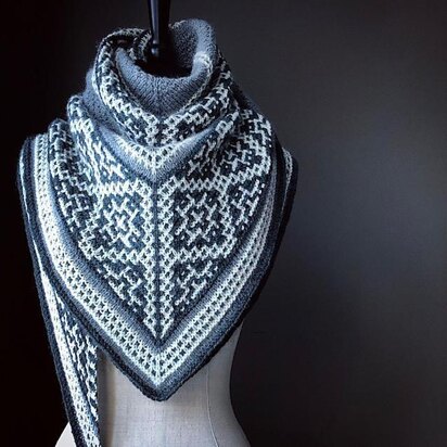 Meet Me at Midnight - knitting pattern