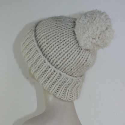 Super Chunky Rib Bobble Beanie CIRCULAR