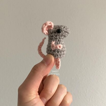 Pocket Mouse Doll
