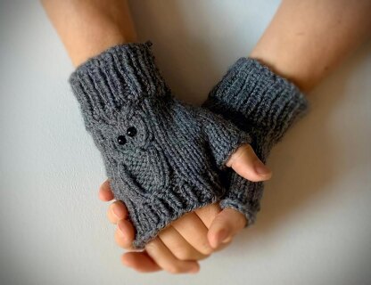 Fingerless Gloves – with OWLS! Includes How-to Video