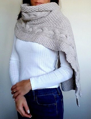 Reversible Cable Shawl