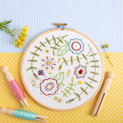 Hawthorn Handmade Spring Posy Contemporary Printed Embroidery Kit - 16cm