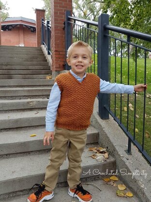 Summit Kids Sweater Vest