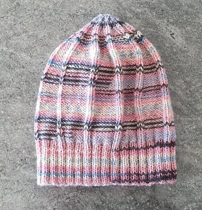 Mahoney - 4ply reversible family beanie - Sizes 2 years to man