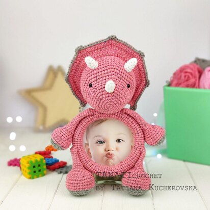 Crochet Pattern “Photo Frame Triceratops”