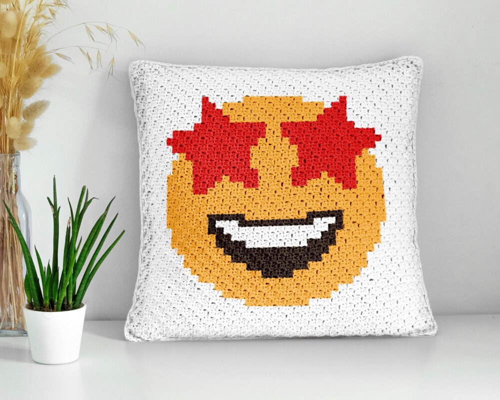 Mini C2C Emoji Like Stars Pillow 42x42 Squares Crochet Pattern PDF