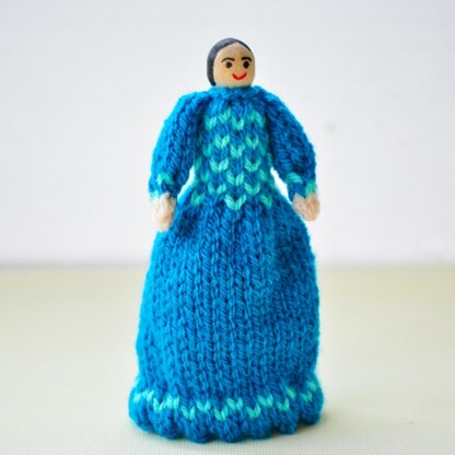 Queen Victoria Peg Doll Knitting Pattern - Free Knitting Pattern