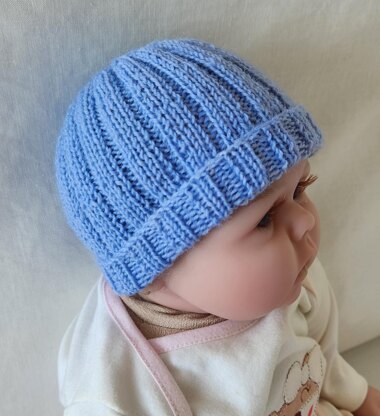 Brady - Babies 4ply rib beanie