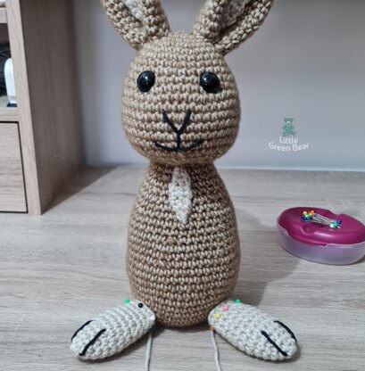 Rodney the Rabbit - UK Terminology - Amigurumi