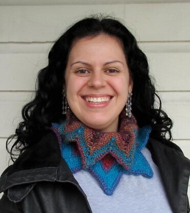 Starburst cowl – buttoned or round