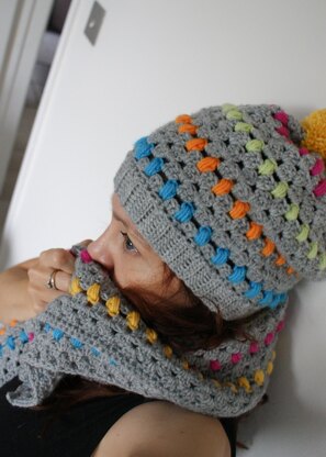 Granny Dot Hat & Scarf