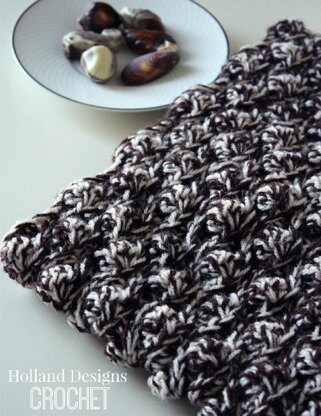 Chocolate Sea Shell Blanket