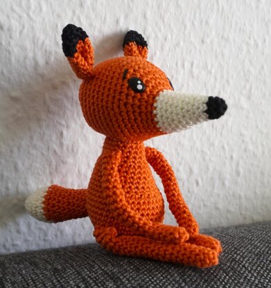 Crochet Pattern for the Fox Fips!