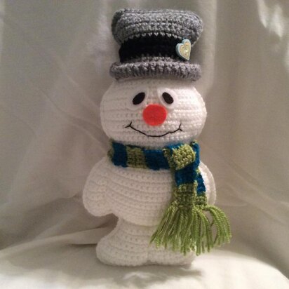 Freezy the Snowman Crochet Pattern