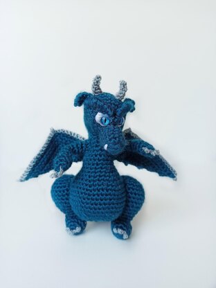 Crochet dragon amigurumi pattern