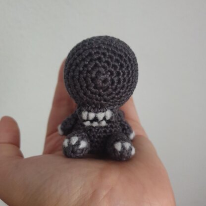 Alien Xenomorph - Crochet Amigurumi Pattern - Downloadable PDF